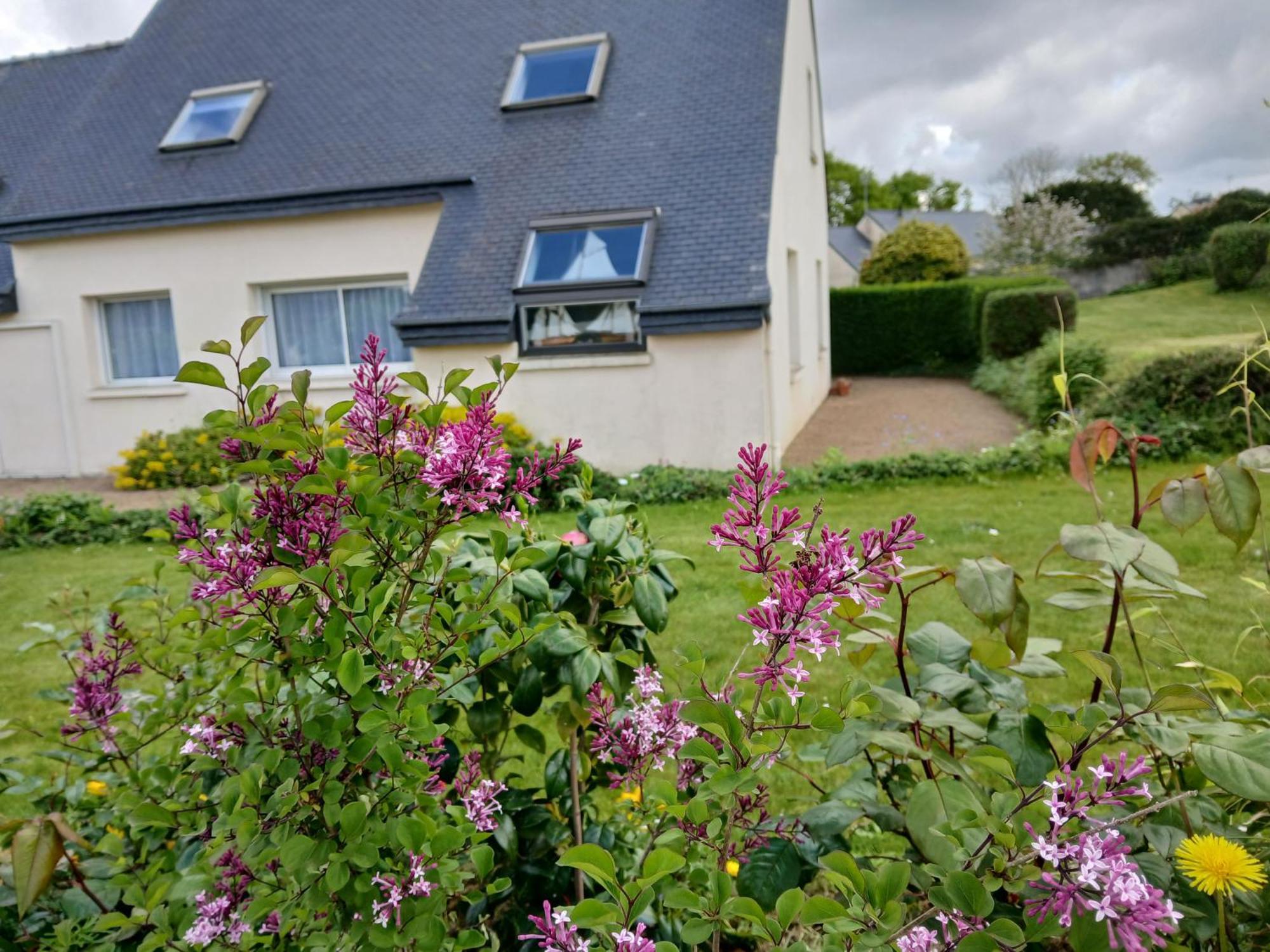 Maison Avec Jardin Clos La Roche Jaudy Exterior photo